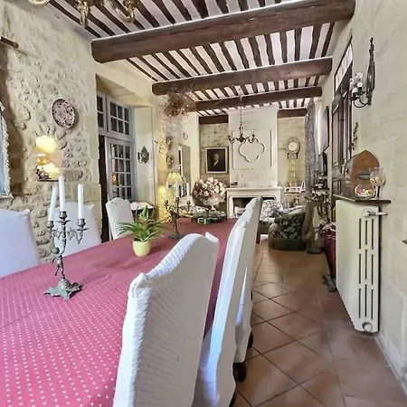 Chez Lydia - Osez La Vie De Chateau ! Pont Du Gard, Uzes *