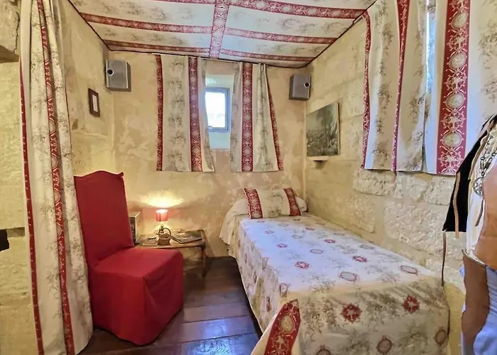 Chez Lydia - Osez La Vie De Chateau ! Pont Du Gard, Uzes Apartment Remoulins