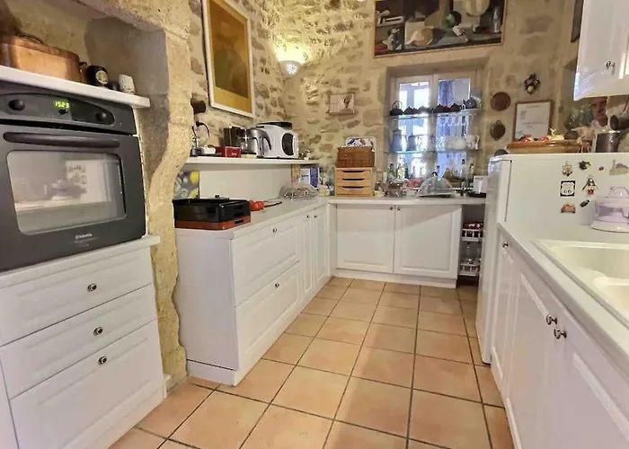 Chez Lydia - Osez La Vie De Chateau ! Pont Du Gard, Uzes * Remoulins